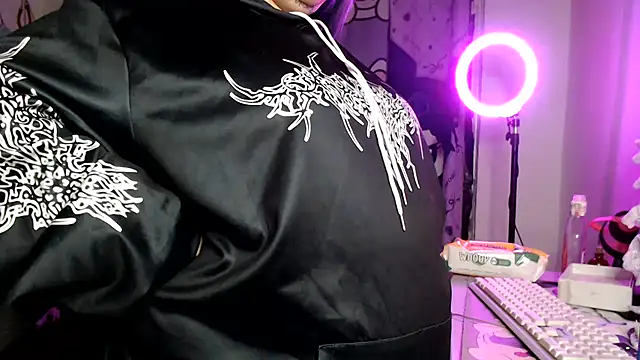 lussyevans24 webcam