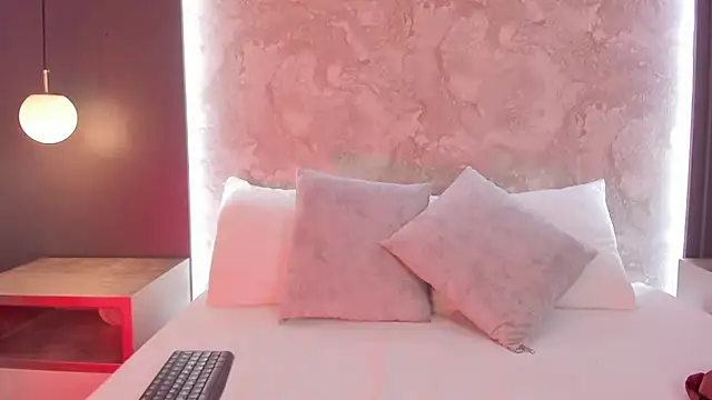 alysson_moon_ webcam
