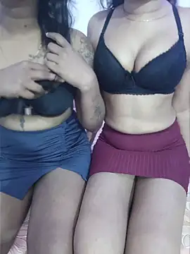 ApzzY__ webcam