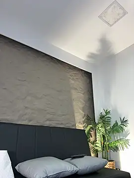 Isa__Blanc live sex cam