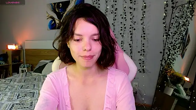 Maya_Campbell webcam
