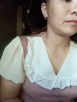 Maikute9696 webcam