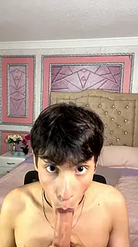 max_hunter1 webcam