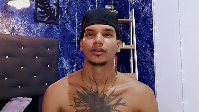 kai_storm77 webcam