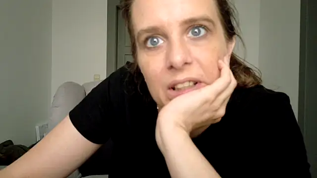 Chantalee webcam