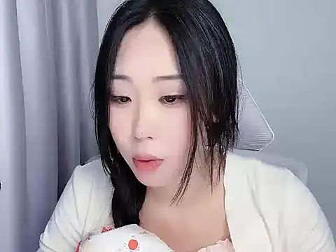 diudiu622 live cam on StripChat
