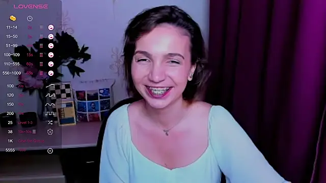 KindHazelHere_ webcam