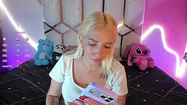 Amanda_klaire webcam