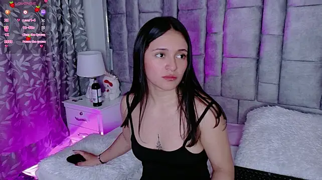Ayla_Han webcam
