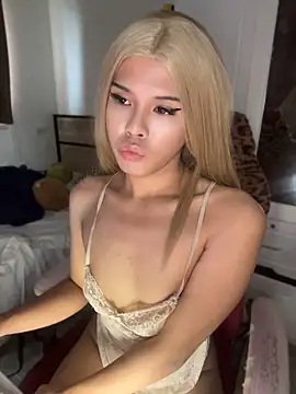 Plaxxxtique webcam