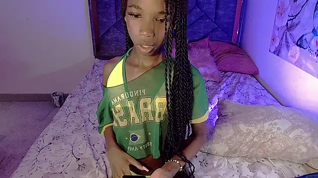 Little_ebonyx webcam