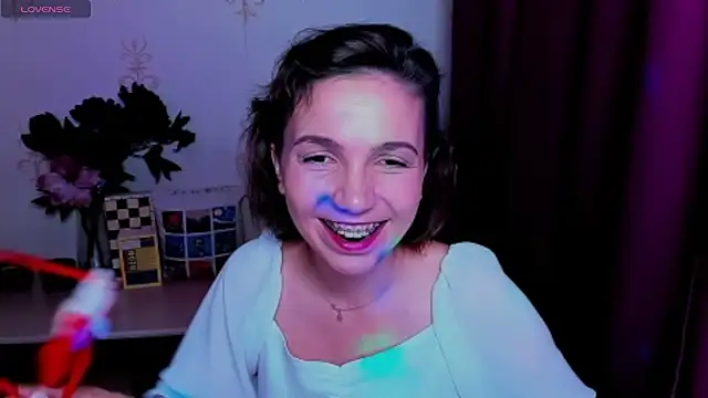 KindHazelHere_ webcam
