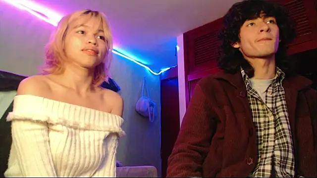 MixiPeach webcam