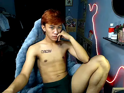 naughtyboyloy_0 webcam