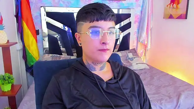 abby_thompson____ webcam