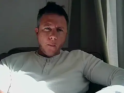 TroyDieselXXX webcam