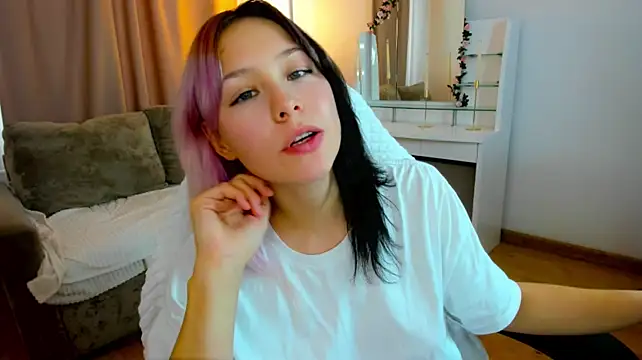 EmilyTrase webcam