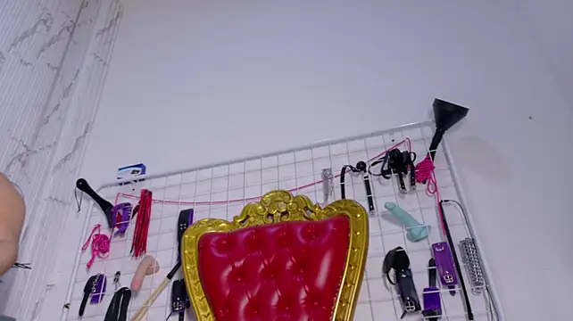 Roxy-Bdsm webcam
