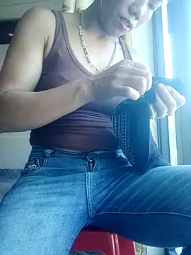 Bella-lynlyn webcam