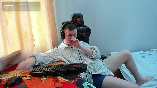 iliaskrislove webcam