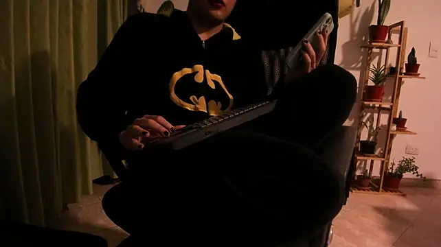 LukaCastillo live sex cam