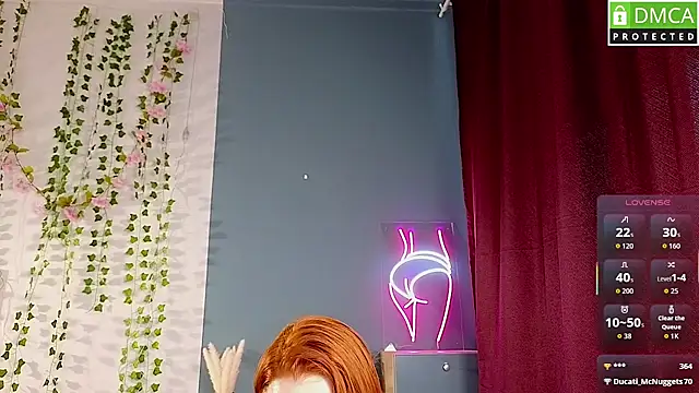 lu_muon live cam on StripChat