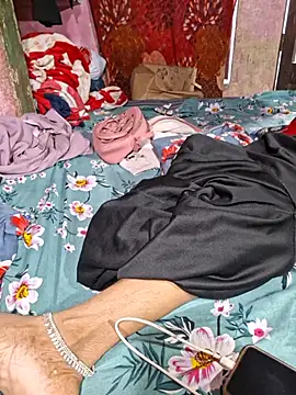 SONIYABHABHI90 webcam