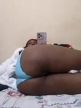 Prettydoll9 webcam