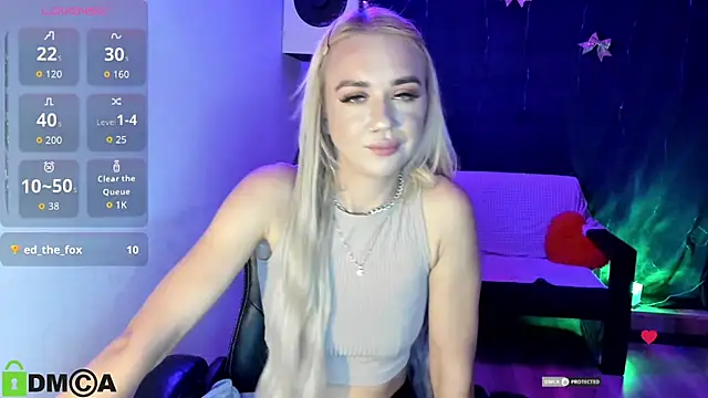 CrystalGirl99 live cam on StripChat