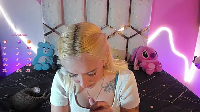 Amanda_klaire webcam