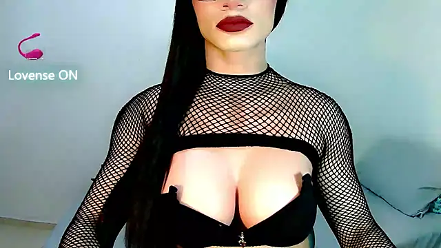 your_MOMMY_trans webcam
