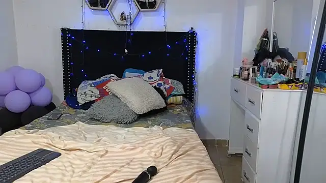 charlotte_077 webcam