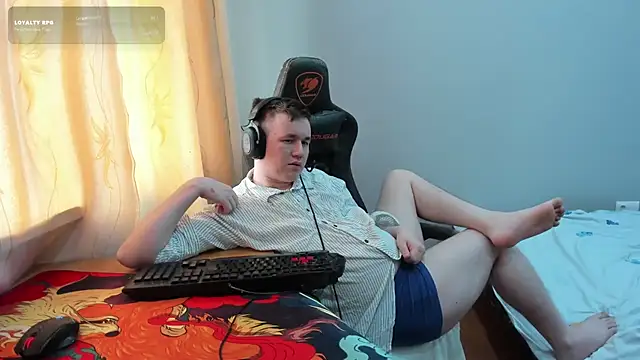 iliaskrislove webcam