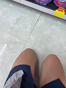 Love-public webcam