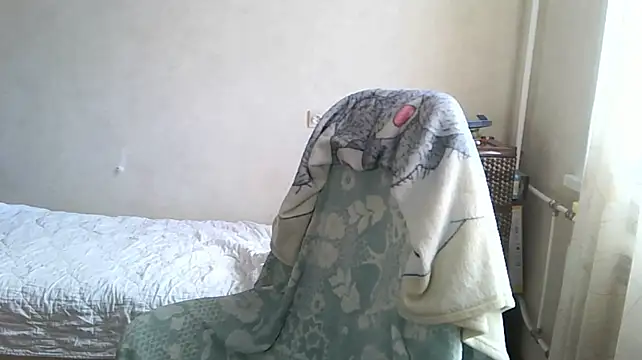 OliviaStruas webcam