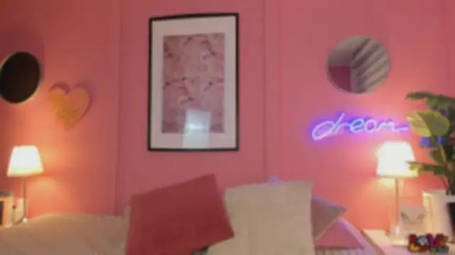 SoySaraa webcam