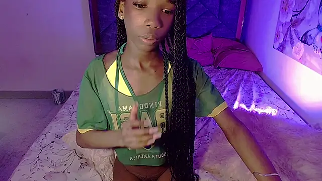 Little_ebonyx webcam