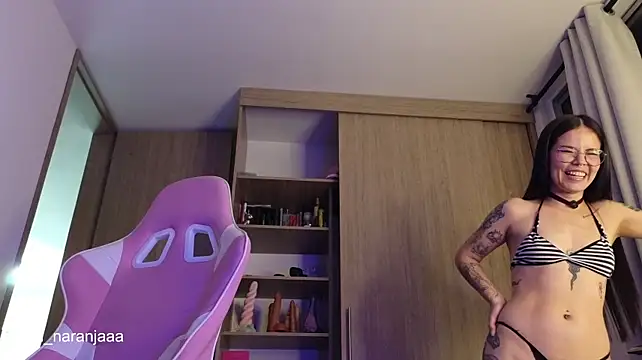 nara_lyn1 webcam