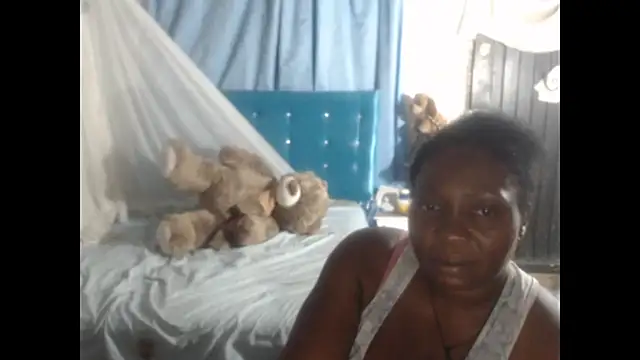 rachelexoticgirl webcam