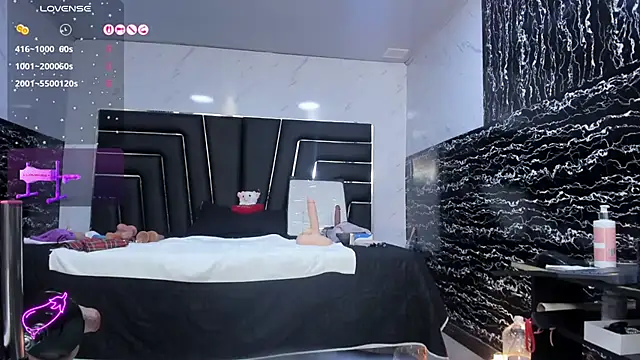Ladyy_Scarlett webcam