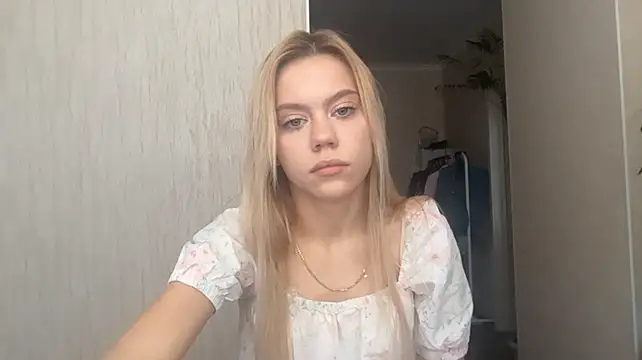 Glamorforyou legs and heels cam