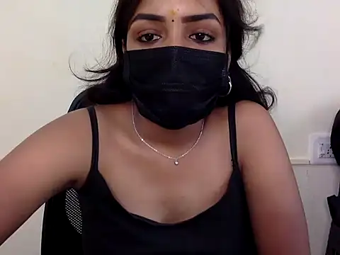 Meera-Mythun webcam
