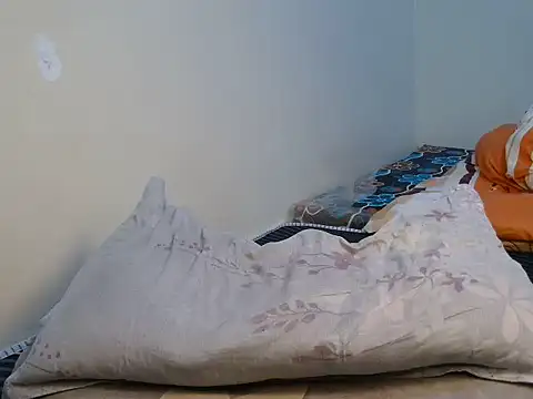 pettite_ass11