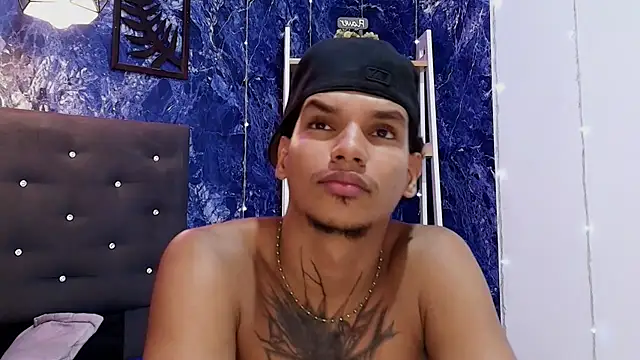 kai_storm77 webcam
