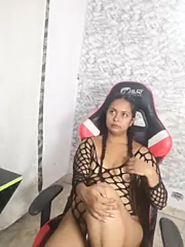 Zarinamoon webcam