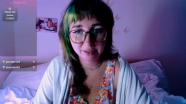 Cosmo_Riri webcam