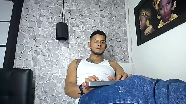 Chris_Dick23 webcam