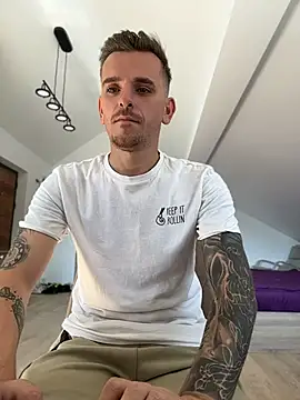 Huge_cock22cm webcam
