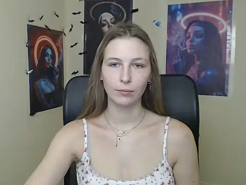 StrangerGi webcam