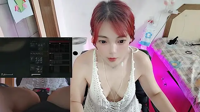 Song_99 webcam